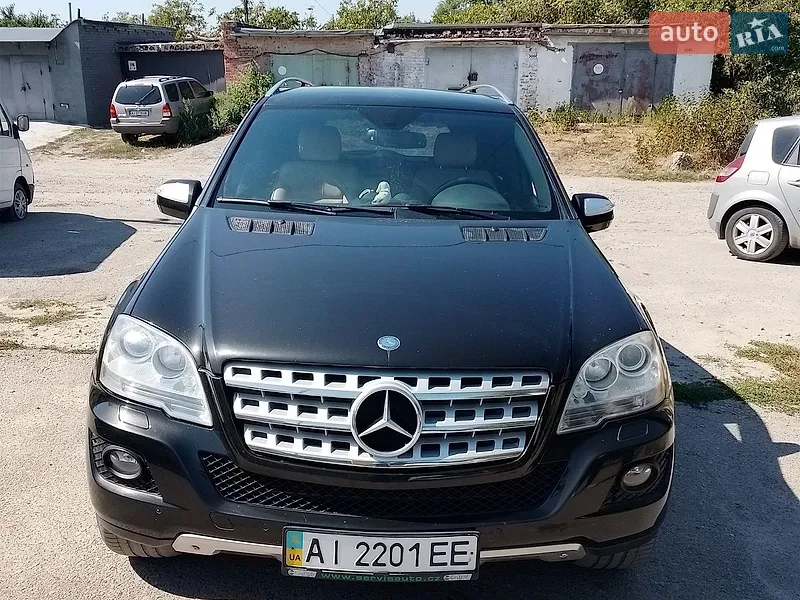Mercedes-Benz M-Class