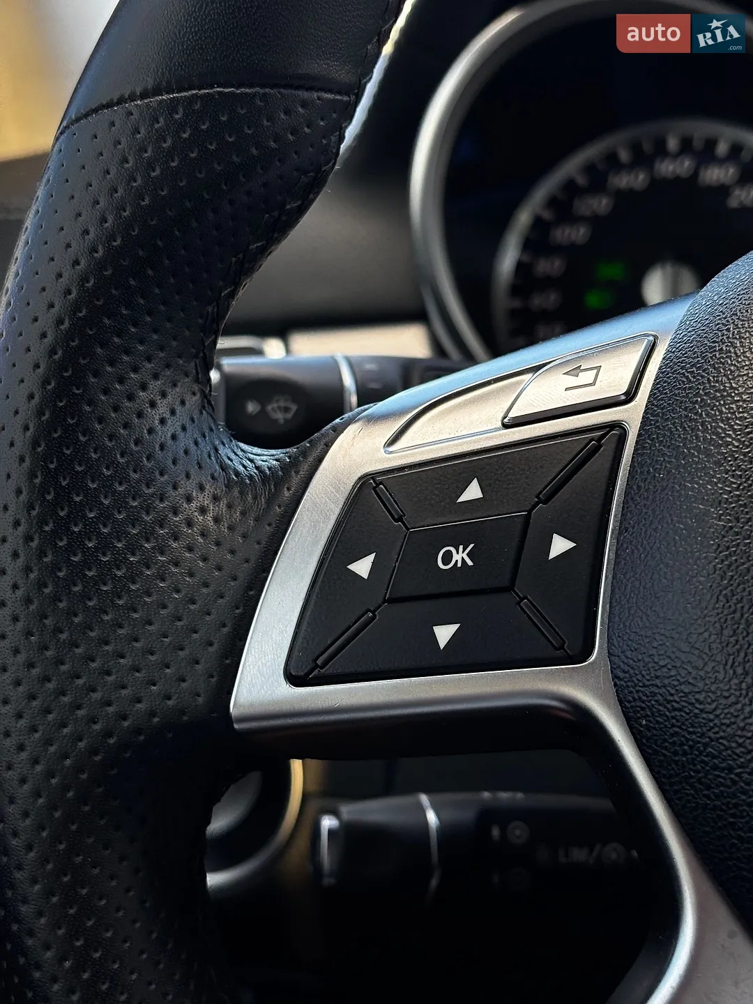 2013 Mercedes-Benz M-klasse - мініатюра 31