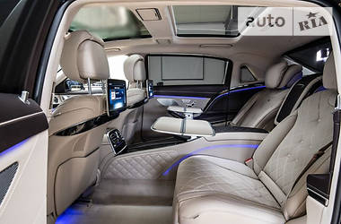 Седан Mercedes-Benz Maybach 2018 в 