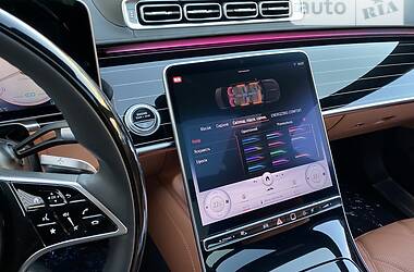 Седан Mercedes-Benz Maybach 2021 в 