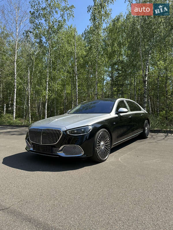 Седан Mercedes-Benz Maybach 2022 в 