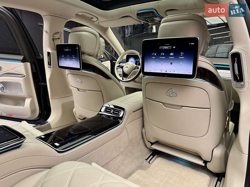 Седан Mercedes-Benz Maybach 2022 в Киеве