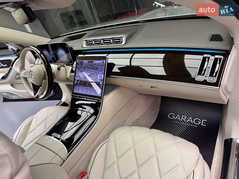 Седан Mercedes-Benz Maybach 2022 в Киеве