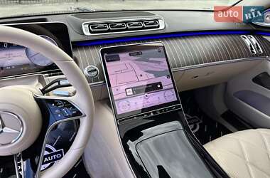 Седан Mercedes-Benz Maybach 2021 в 