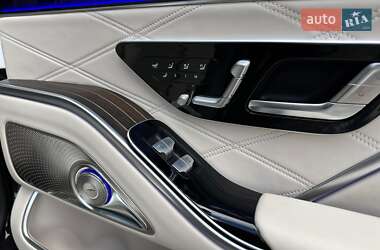 Седан Mercedes-Benz Maybach 2021 в 