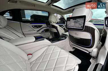 Седан Mercedes-Benz Maybach 2021 в 