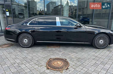 Седан Mercedes-Benz Maybach 2022 в 
