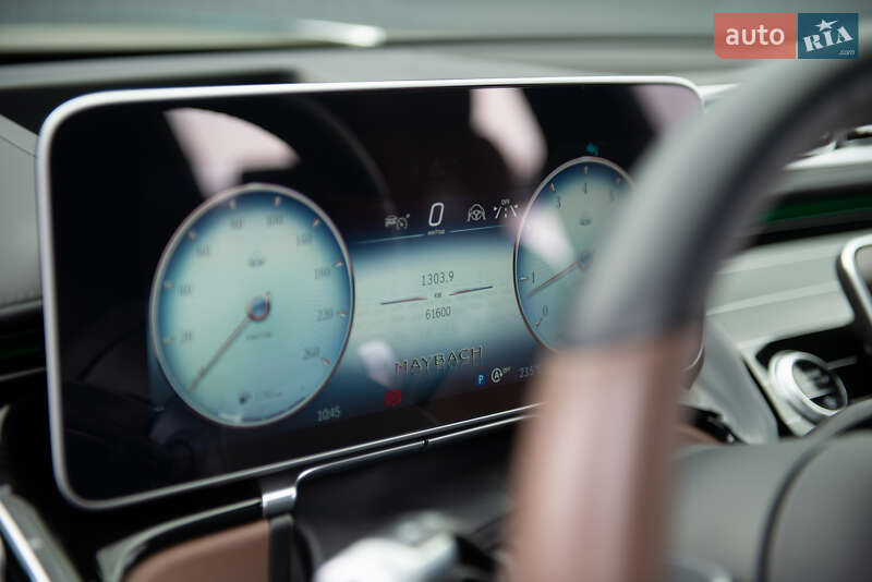 Седан Mercedes-Benz Maybach 2022 в Мукачево