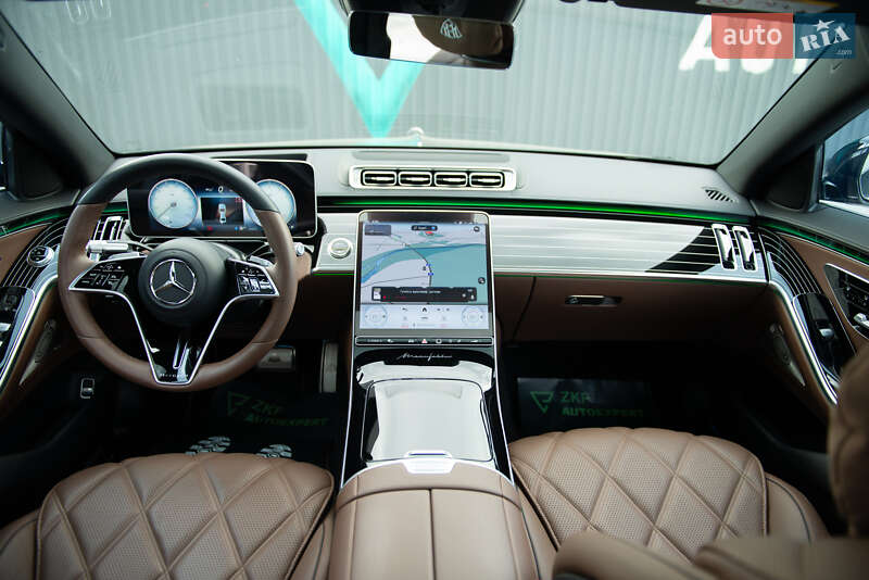 Седан Mercedes-Benz Maybach 2022 в Мукачево