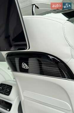 Внедорожник / Кроссовер Mercedes-Benz Maybach 2021 в 