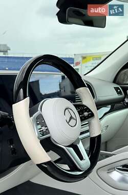 Внедорожник / Кроссовер Mercedes-Benz Maybach 2021 в 