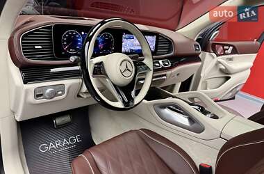 Внедорожник / Кроссовер Mercedes-Benz Maybach 2024 в 