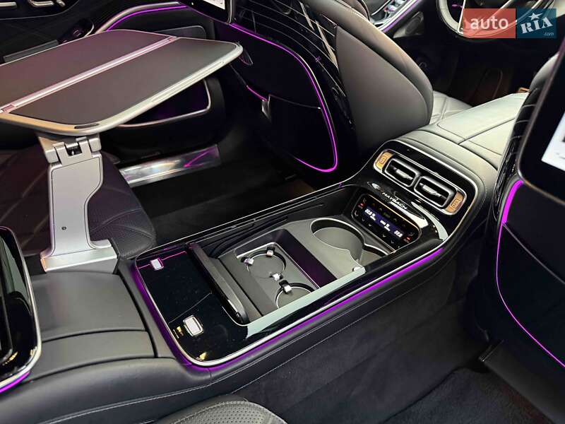 Седан Mercedes-Benz Maybach 2021 в Львові