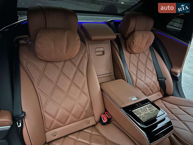 Седан Mercedes-Benz Maybach 2022 в Киеве