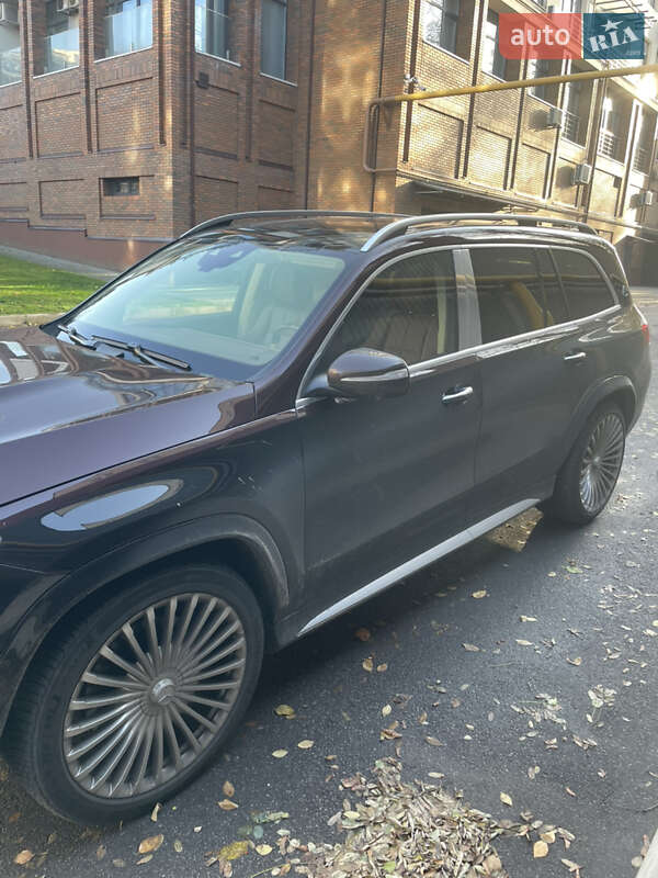 Внедорожник / Кроссовер Mercedes-Benz Maybach 2023 в Днепре фото 20 Внедорожник / Кроссовер Mercedes-Benz Maybach 2023 в Днепре