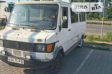 Минивэн Mercedes-Benz MB-Class 1989 в Ровно