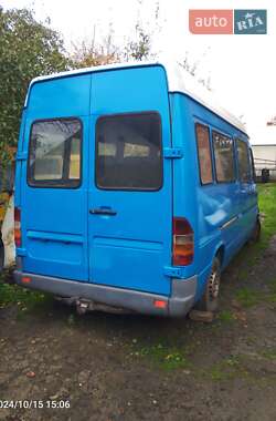 Минивэн Mercedes-Benz MB-Class 1997 в 