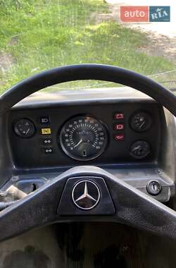 Минивэн Mercedes-Benz MB-Class 1992 в 