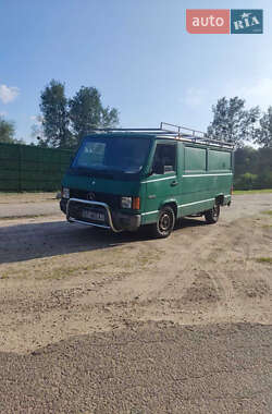 Грузовой фургон Mercedes-Benz MB-Class 1990 в Обухове