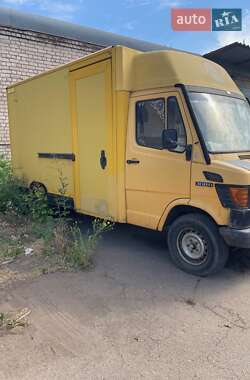 Грузовой фургон Mercedes-Benz MB-Class 1994 в 