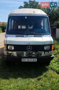 Минивэн Mercedes-Benz MB-Class 1987 в Коломые
