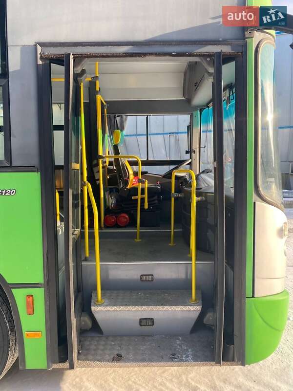 Міський автобус Mercedes-Benz MCV 2011 в Славуті