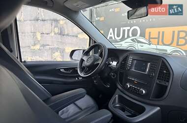 Мінівен Mercedes-Benz Metris 2015 в 