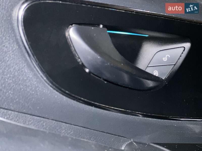 Минивэн Mercedes-Benz Metris 2016 в Киеве