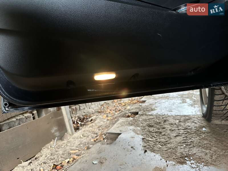 Минивэн Mercedes-Benz Metris 2016 в Киеве