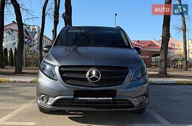 Минивэн Mercedes-Benz Metris 2015 в Киеве