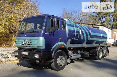 Машина ассенизатор (вакуумная) Mercedes-Benz MK-Series 1993 в Хмельницком