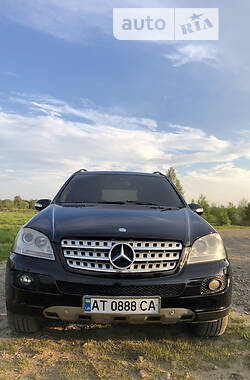 Позашляховик / Кросовер Mercedes-Benz ML 320 2008 в Івано-Франківську