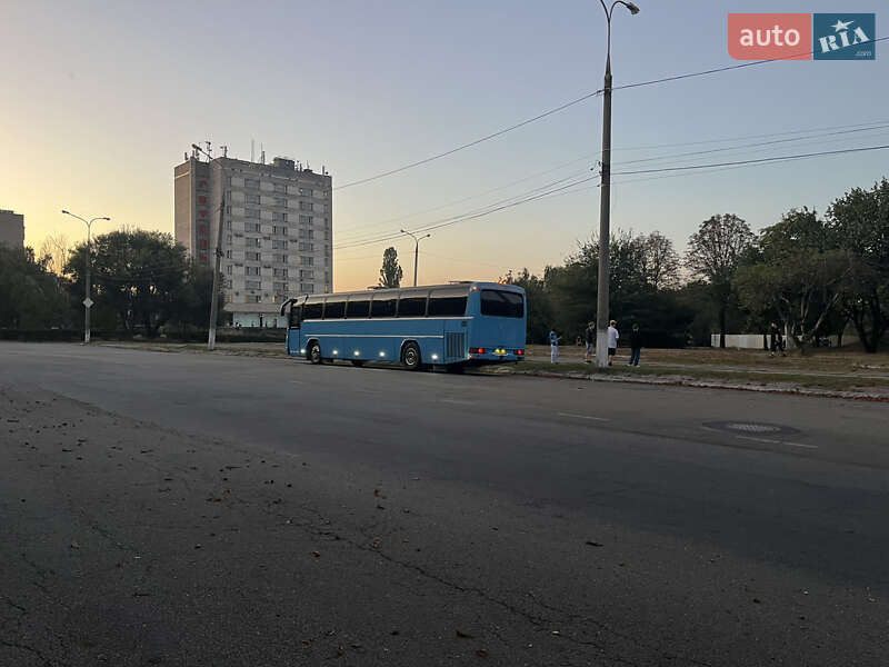 Туристический / Междугородний автобус Mercedes-Benz O 303 1985 в Кривом Роге
