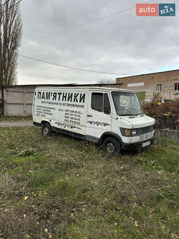 Микроавтобус Mercedes-Benz O 307 1987 в Белой Церкви