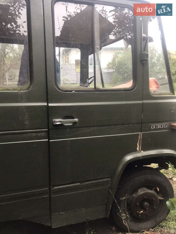 Другие автобусы Mercedes-Benz O 309 1982 в Чернигове