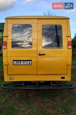 Мікроавтобус Mercedes-Benz O 407 1988 в  фото 2 Мікроавтобус Mercedes-Benz O 407 1988 в