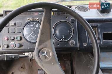 Мікроавтобус Mercedes-Benz O 407 1988 в  фото 10 Мікроавтобус Mercedes-Benz O 407 1988 в
