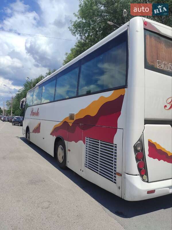 Туристический / Междугородний автобус Mercedes-Benz OC 500 2006 в Киеве