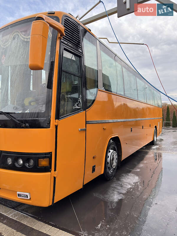 Туристический / Междугородний автобус Mercedes-Benz OH-Series 1995 в Ивано-Франковске