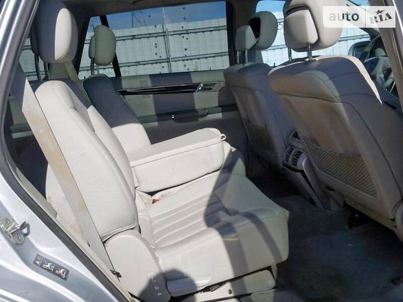 Универсал Mercedes-Benz R-Class 2010 в Львове