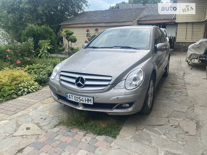 Минивэн Mercedes-Benz R-Class 2006 в Надворной