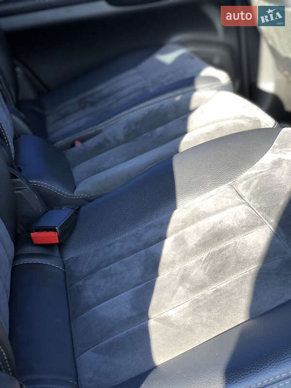 Универсал Mercedes-Benz R-Class 2008 в Иваничах