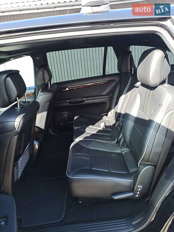 Универсал Mercedes-Benz R-Class 2011 в Костополе