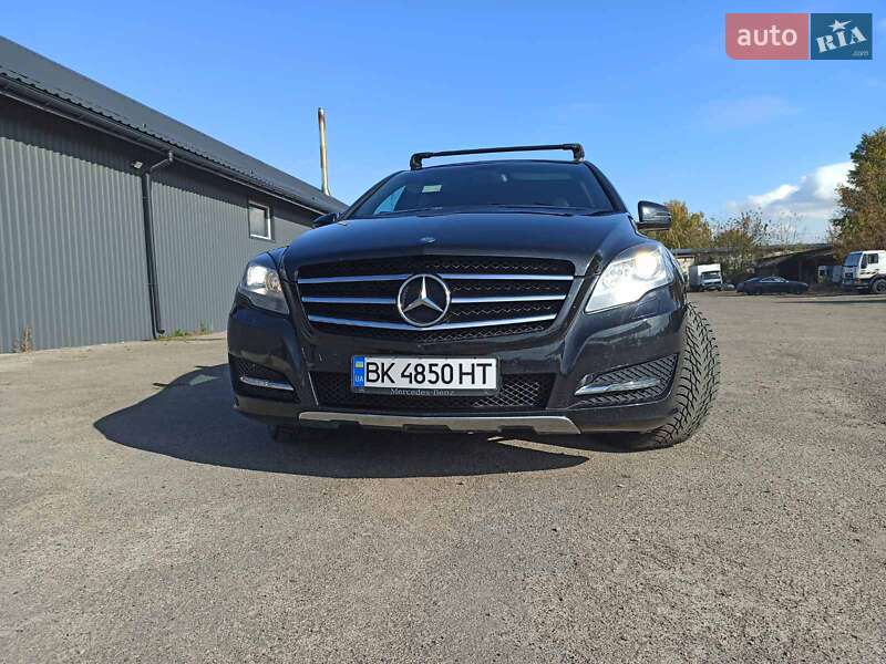 Универсал Mercedes-Benz R-Class 2011 в Костополе
