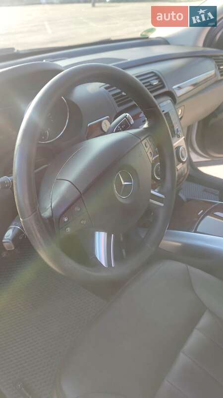 Универсал Mercedes-Benz R-Class 2006 в Черновцах
