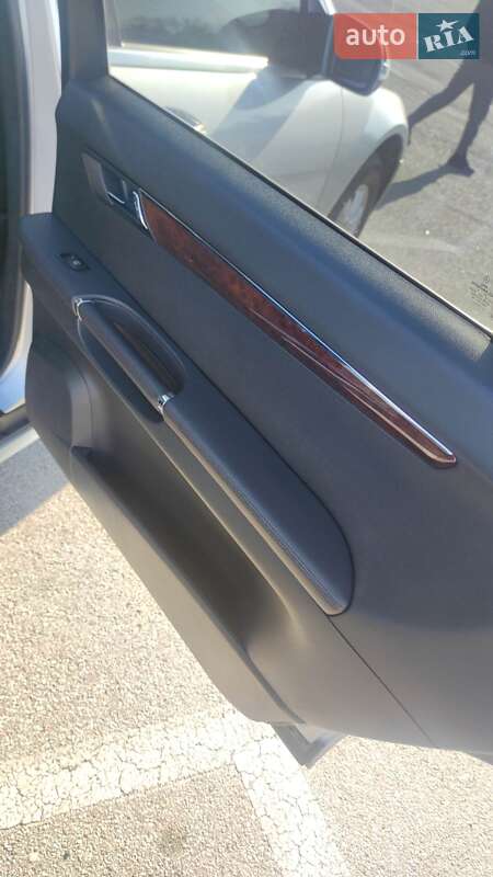 Универсал Mercedes-Benz R-Class 2006 в Черновцах