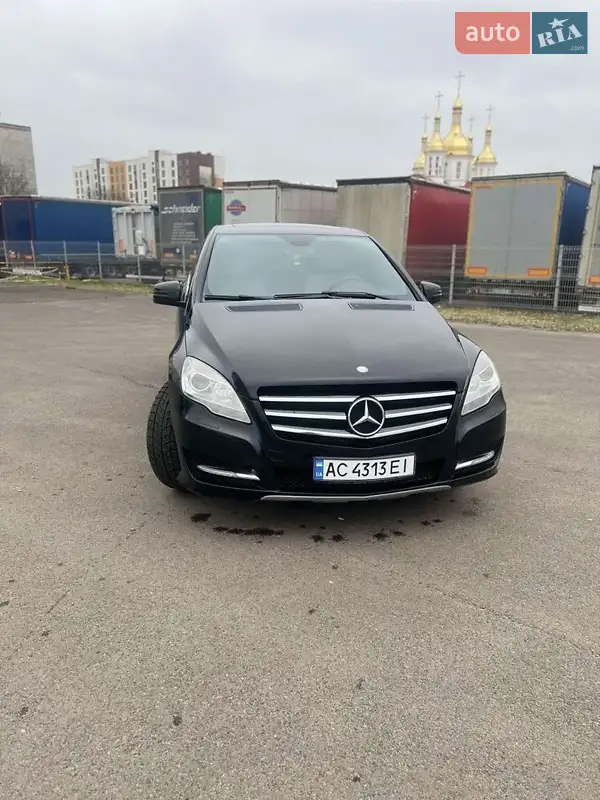 Mercedes-Benz R-Class