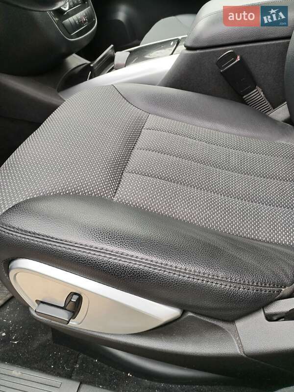 Универсал Mercedes-Benz R-Class 2006 в Ивано-Франковске