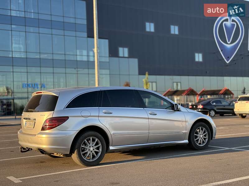 Универсал Mercedes-Benz R-Class 2005 в Яворове