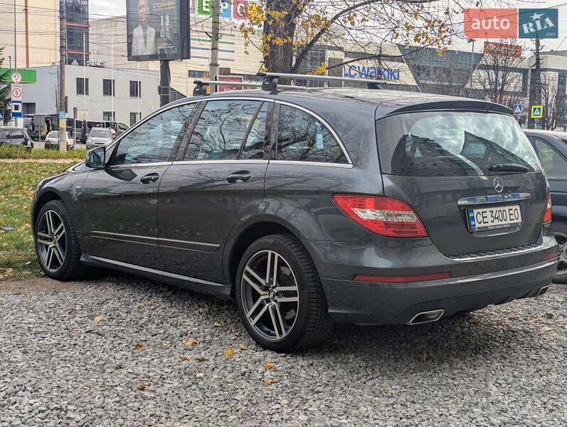 Универсал Mercedes-Benz R-Class 2011 в Черновцах